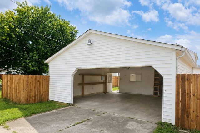 106 Snyder Street, Springfield, OH 45504