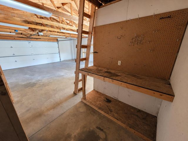 106 Snyder Street, Springfield, OH 45504