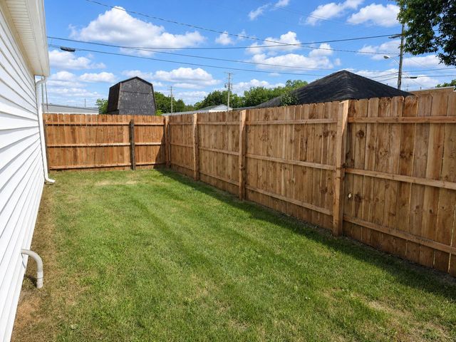 106 Snyder Street, Springfield, OH 45504