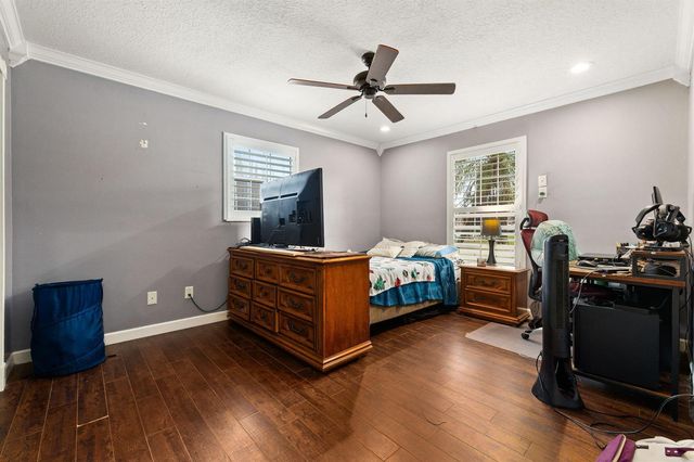 501 SW Todd Avenue, Port St. Lucie, FL 34983