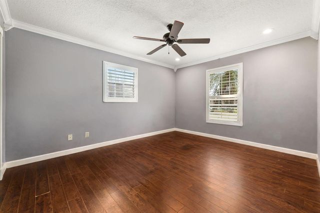 501 SW Todd Avenue, Port St. Lucie, FL 34983