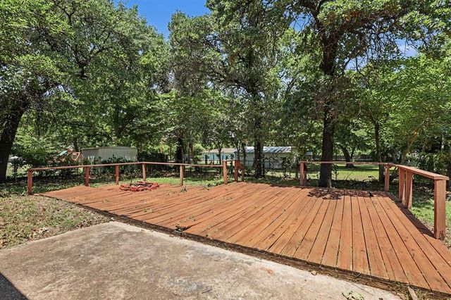 9617 NE 4th Street, Midwest City, OK 73130
