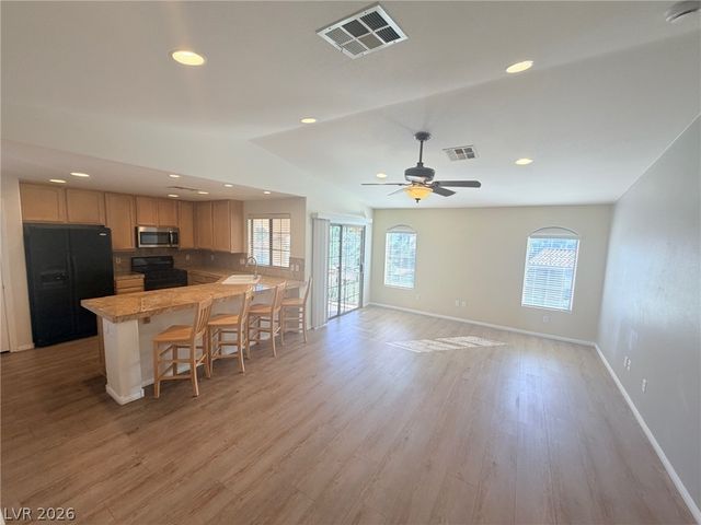 5450 Cardinal Ridge Court 204, Las Vegas, NV 89149