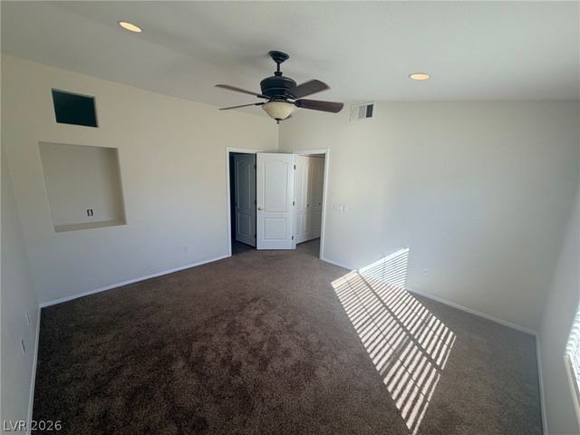 5450 Cardinal Ridge Court 204, Las Vegas, NV 89149