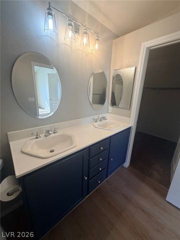 5450 Cardinal Ridge Court 204, Las Vegas, NV 89149