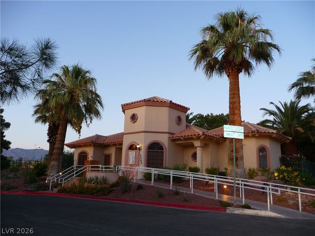 5450 Cardinal Ridge Court 204, Las Vegas, NV 89149