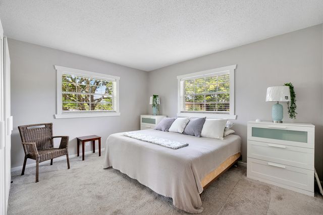 5661 SW 2nd Court 201, Margate, FL 33068