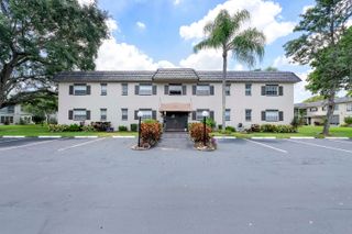 5661 SW 2nd Court 201, Margate, FL 33068