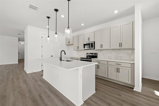 2525 BROADWING STREET, Kissimmee, FL 34746