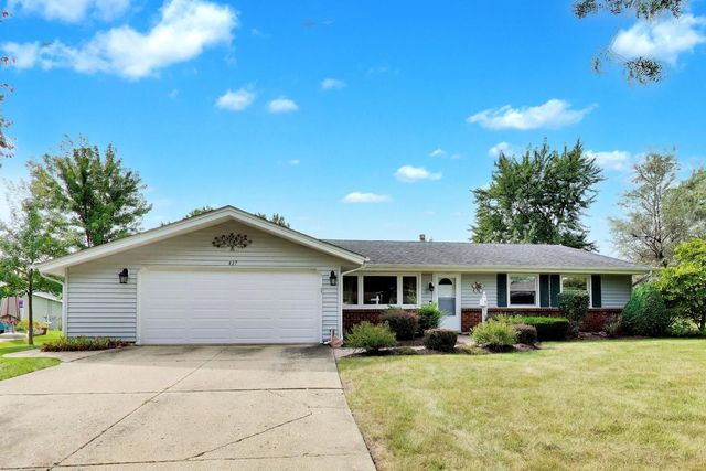 427 Kent Court, Schaumburg, IL 60193