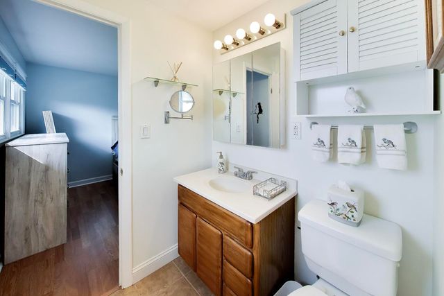 427 Kent Court, Schaumburg, IL 60193