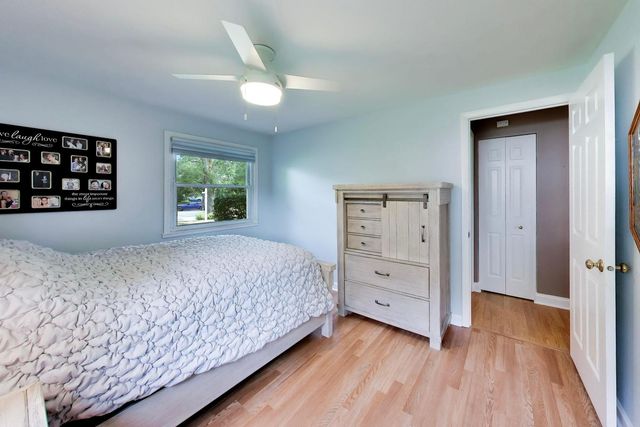 427 Kent Court, Schaumburg, IL 60193