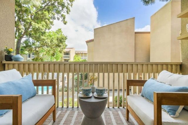 1855 Diamond St 5-218, San Diego, CA 92109