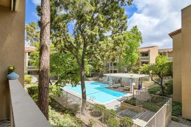 1855 Diamond St 5-218, San Diego, CA 92109