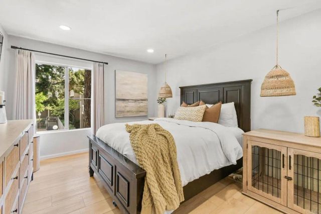 1855 Diamond St 5-218, San Diego, CA 92109