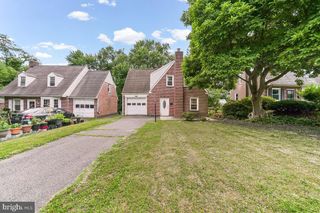 6 N STUYVESANT DR, Wilmington, DE 19809