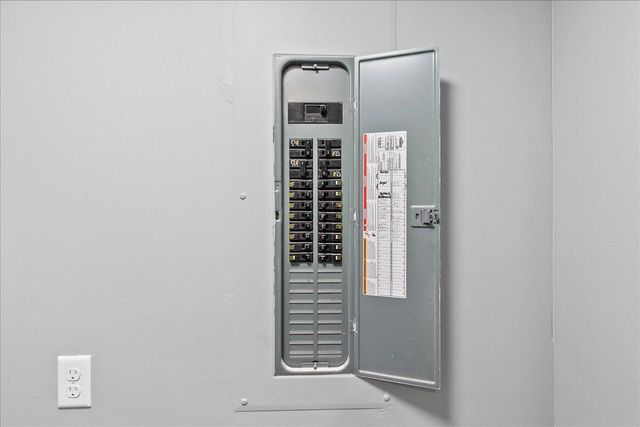 427 N Walnut Street 427 N Walnut Street, Urbana, OH 43078