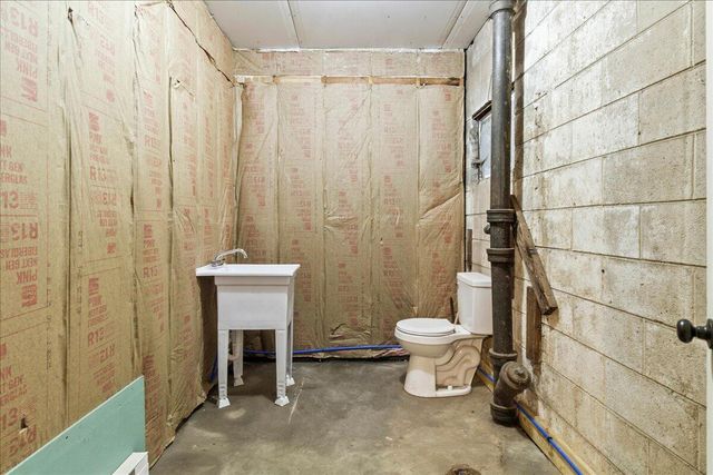 427 N Walnut Street 427 N Walnut Street, Urbana, OH 43078