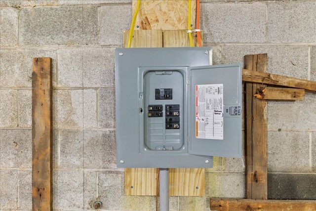 427 N Walnut Street 427 N Walnut Street, Urbana, OH 43078