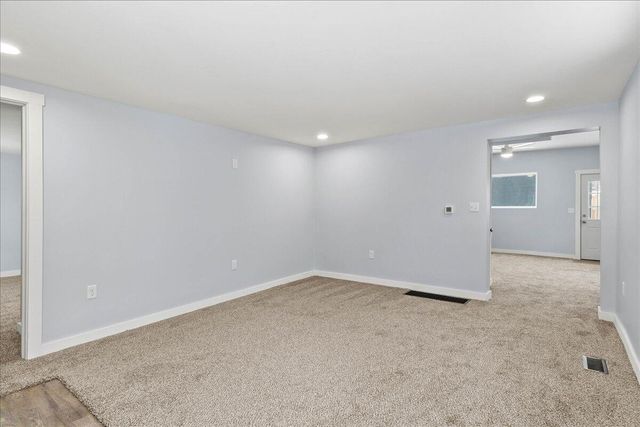 427 N Walnut Street 427 N Walnut Street, Urbana, OH 43078