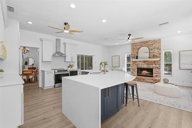 4074 REDBIRD CIRCLE, Sarasota, FL 34231