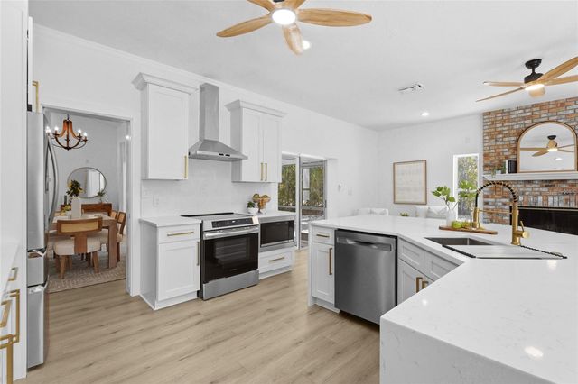 4074 REDBIRD CIRCLE, Sarasota, FL 34231
