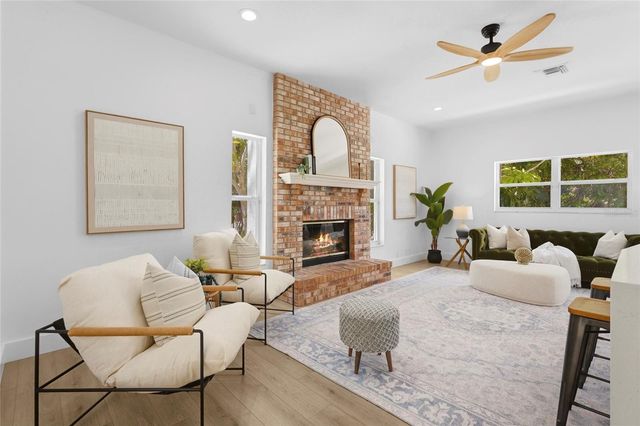 4074 REDBIRD CIRCLE, Sarasota, FL 34231
