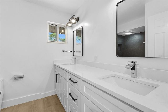 4074 REDBIRD CIRCLE, Sarasota, FL 34231