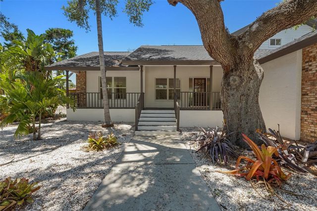 4074 REDBIRD CIRCLE, Sarasota, FL 34231