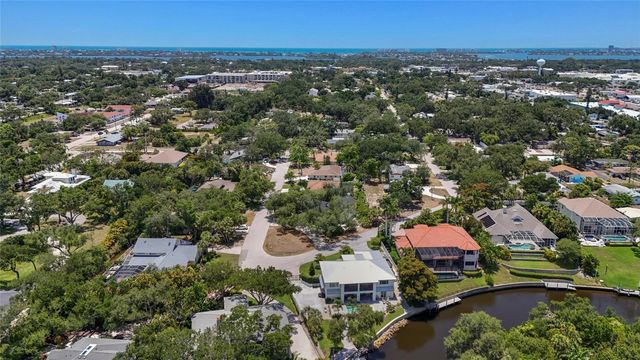 4074 REDBIRD CIRCLE, Sarasota, FL 34231