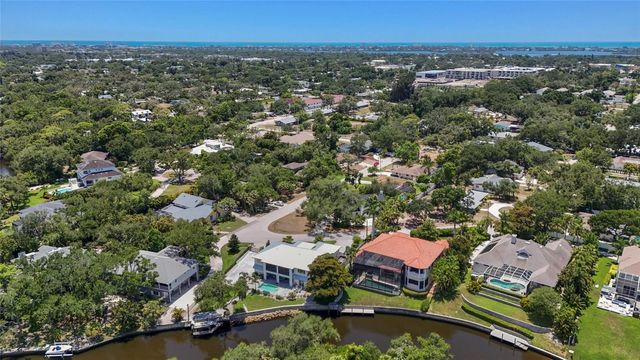 4074 REDBIRD CIRCLE, Sarasota, FL 34231