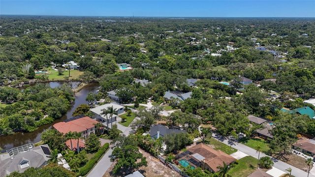 4074 REDBIRD CIRCLE, Sarasota, FL 34231