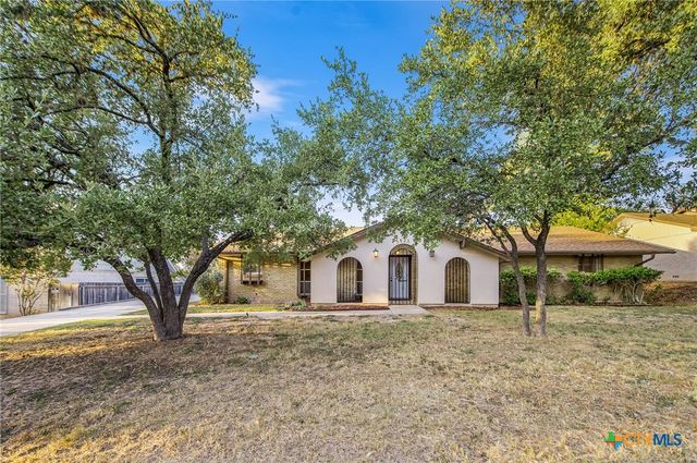 5523 King Richard Street, San Antonio, TX 78229