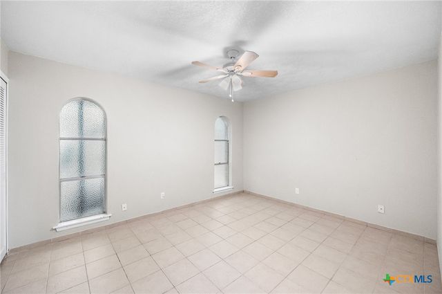 5523 King Richard Street, San Antonio, TX 78229