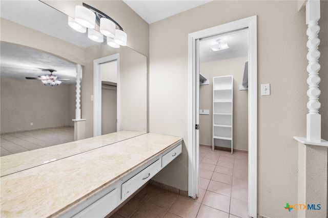 5523 King Richard Street, San Antonio, TX 78229