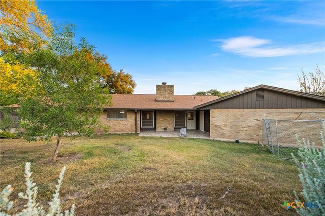 5523 King Richard Street, San Antonio, TX 78229