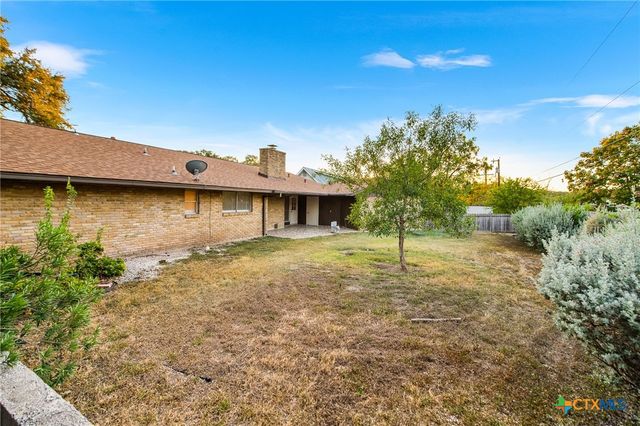 5523 King Richard Street, San Antonio, TX 78229