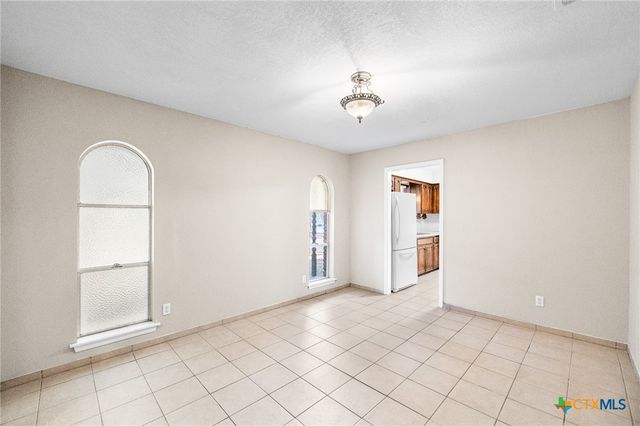 5523 King Richard Street, San Antonio, TX 78229