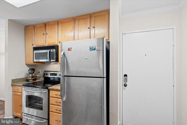 15500 HORSESHOE LN #500, Woodbridge, VA 22191