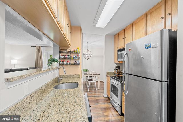 15500 HORSESHOE LN #500, Woodbridge, VA 22191