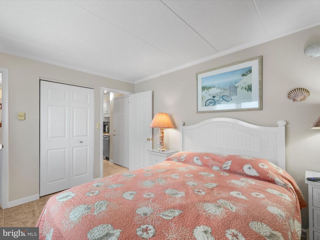 Image 22 of property listing at 7001 ATLANTIC AVE #E2060B, Ocean City, MD 21842
