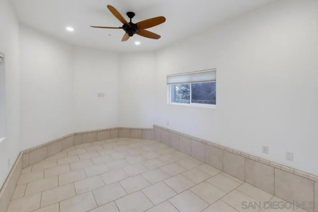 16118 Green Valley Truck, Ramona, CA 92065