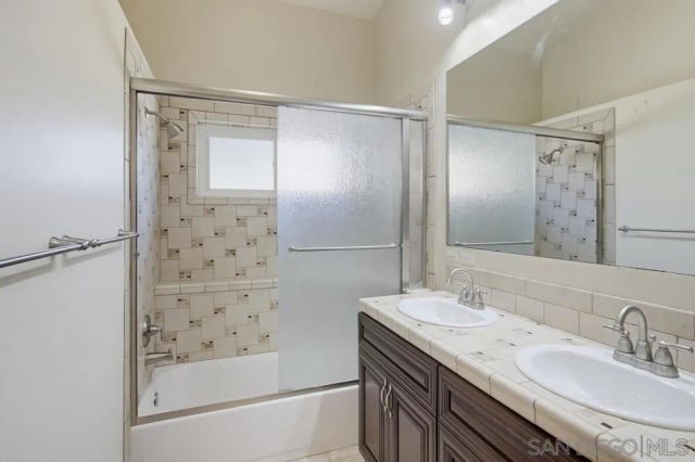 16118 Green Valley Truck, Ramona, CA 92065