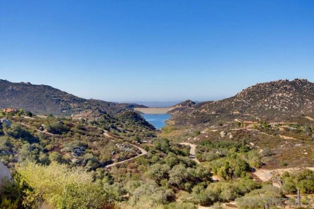 16118 Green Valley Truck, Ramona, CA 92065