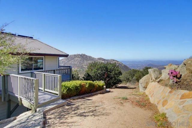 16118 Green Valley Truck, Ramona, CA 92065