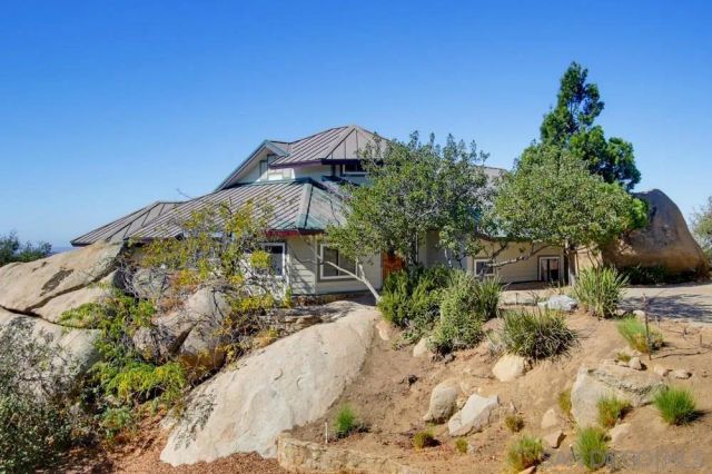 16118 Green Valley Truck, Ramona, CA 92065