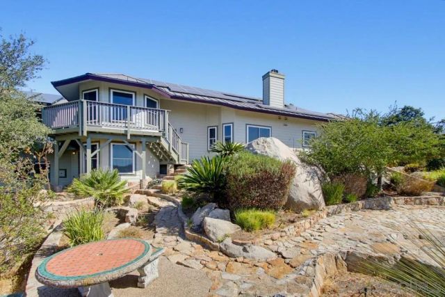 16118 Green Valley Truck, Ramona, CA 92065