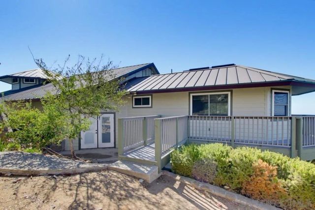16118 Green Valley Truck, Ramona, CA 92065
