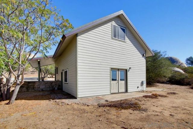 16118 Green Valley Truck, Ramona, CA 92065