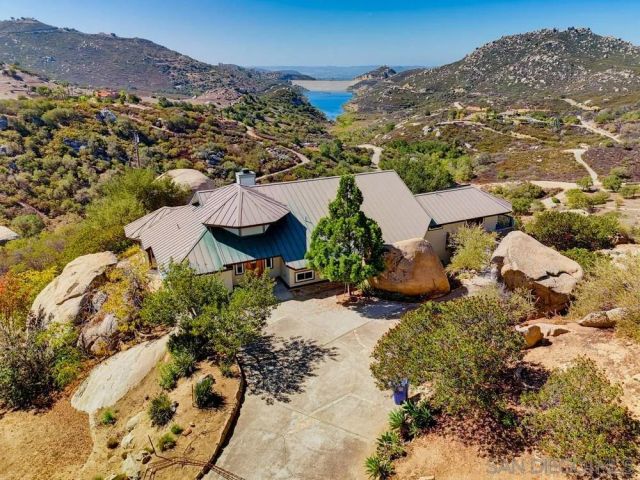 16118 Green Valley Truck, Ramona, CA 92065